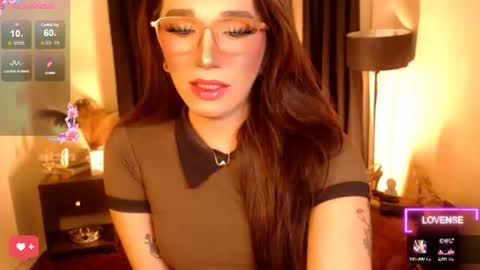 Rosedoll online show from July 10, 7:45 am
