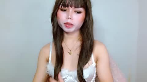 SEXY JULIA online show from December 20, 5:36 am