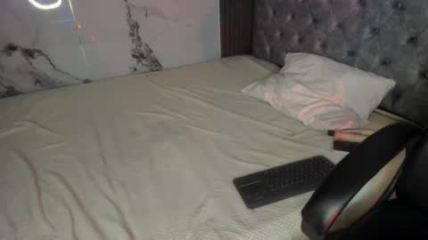 Prim Rosse online show from May 26, 1:52 pm