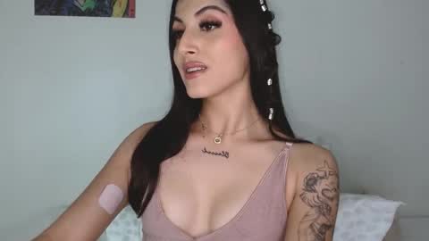 Sophie online show from January 18, 12:51 am