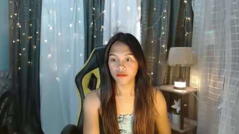 princessrynn online show from November 5, 8:14 am