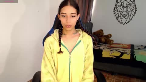 Cris online show from November 28, 12:50 pm