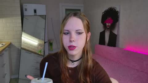 Dasha online show from March 29, 7:03 pm