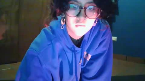 pussyboy online show from April 7, 4:57 am