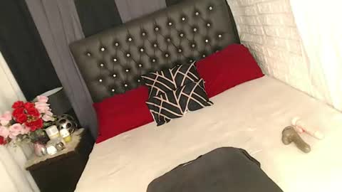 Yeng online show from January 13, 2:39 am