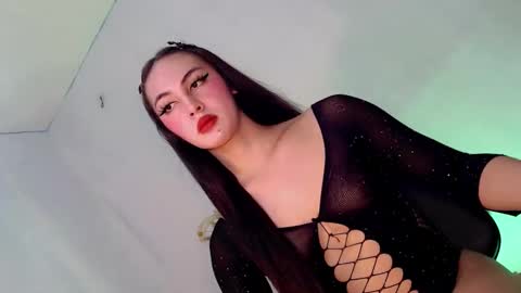 queen_danaya online show from March 27, 1:53 am