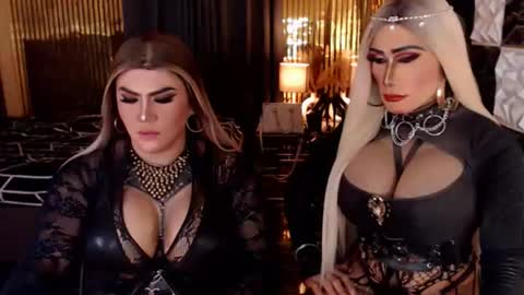 queen_horsecock online show from June 11, 12:32 am
