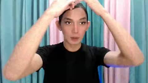 Queen Lucifer online show from November 23, 11:23 am