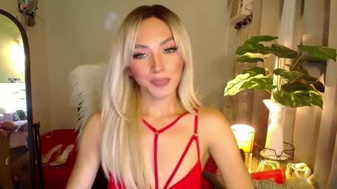 Tessa online show from February 27, 1:27 am