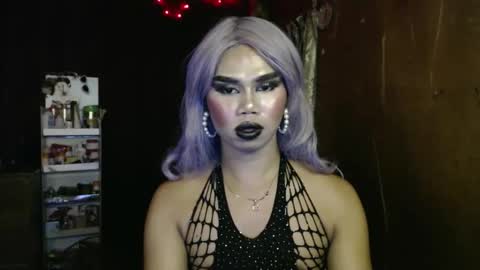 queenpinayebony_xx online show from April 10, 6:13 pm