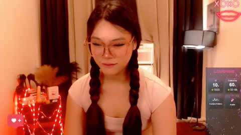 raeganclinton online show from November 5, 2:11 am