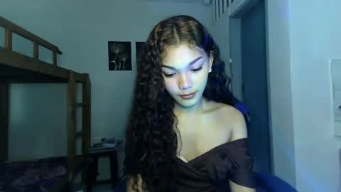 moon online show from January 17, 6:54 am