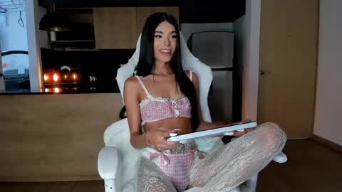  REICHEL  online show from March 30, 2:51 pm