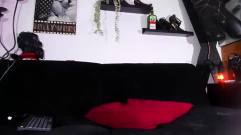 ROBERTA online show from May 30, 2:21 am