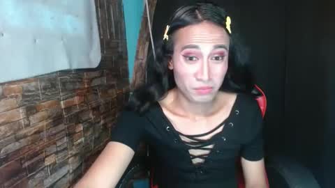 rhianesassy online show from February 21, 4:18 am