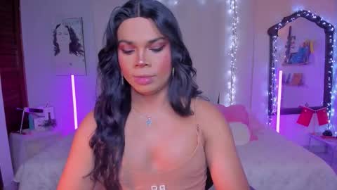 Romi Rouse online show from January 6, 2:59 am