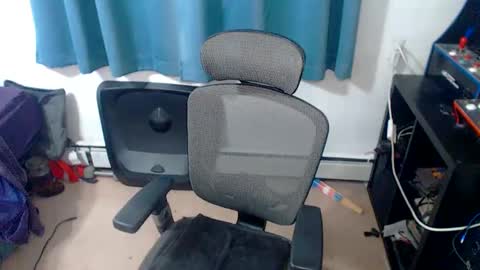 Ryff Burnz online show from November 24, 7:05 pm