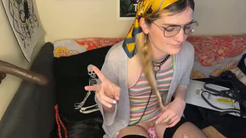Ryn Michele online show from February 16, 3:05 pm