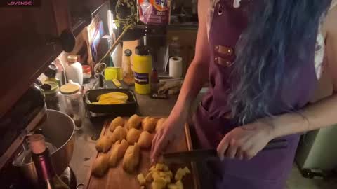 Ryn Michele online show from September 12, 1:36 am