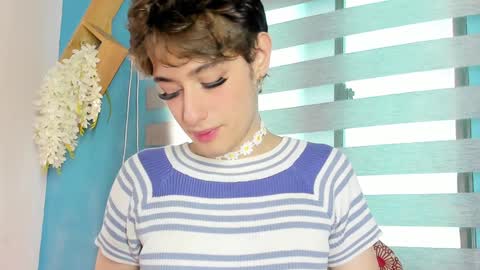    online show from December 17, 1:38 pm