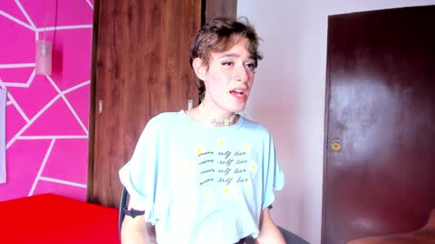    online show from December 27, 8:18 pm