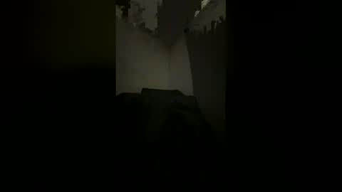 saucysissyuk46 online show from February 7, 1:33 am