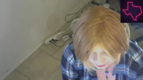 Cait or Caitlin online show from January 8, 6:41 am