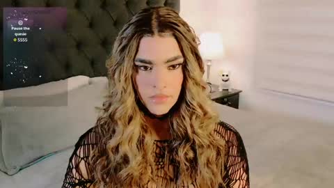 scarleth_sweety online show from April 12, 11:41 pm