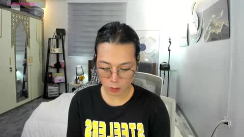 DONT FORGET TO FOLLOW ME HERE IM YOUR GODDESS JAY heart online show from March 8, 10:22 am