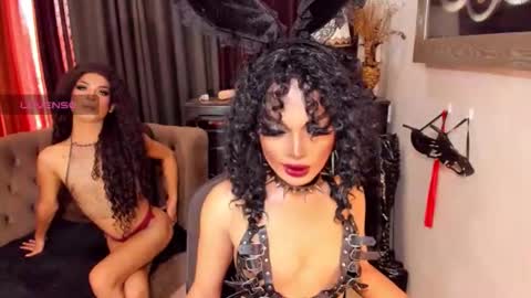 seductive_pearl69 online show from April 17, 4:37 am