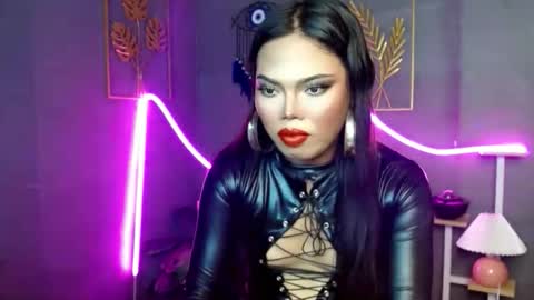 cassie online show from October 20, 12:08 pm