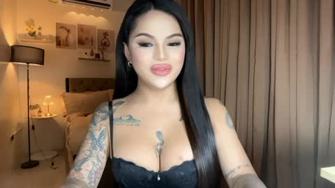 tan online show from May 27, 2:14 pm