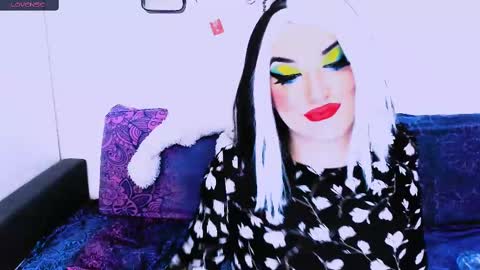 sexxx_queen online show from December 28, 12:45 pm