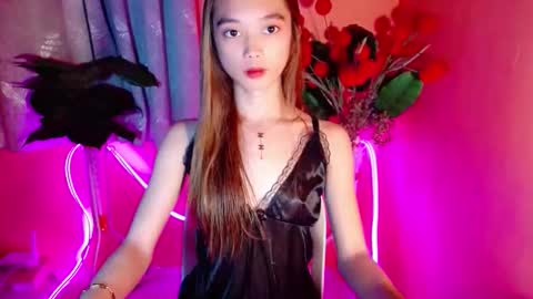   online show from November 7, 11:43 am