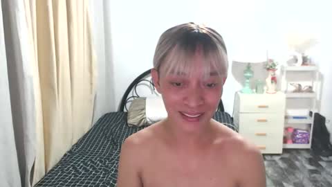 sexy_yllona online show from June 1, 2:13 am