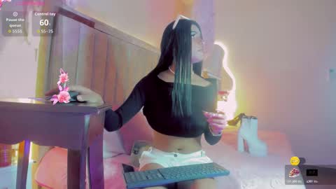 Snapshot of sexychocolet chatting on October 20, 7:39 pm sexy chocolet online show from October 20, 7:39 pm