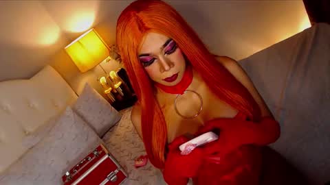 Ella online show from January 12, 8:47 am