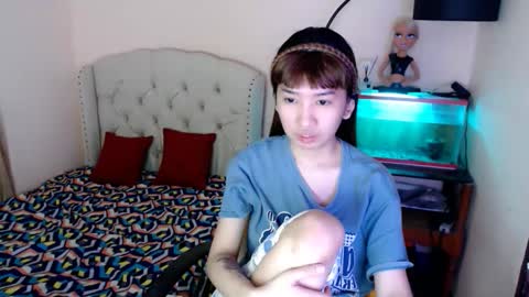 SHANTA FOX  s online show from February 3, 11:59 am