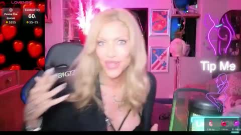 shytrans_uk online show from April 3, 10:19 pm