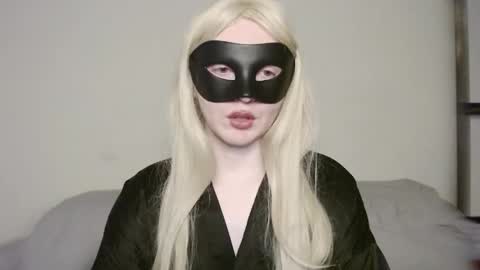 SHY TYLER online show from November 23, 8:55 pm