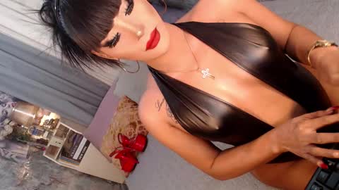 Sierrafina online show from February 7, 6:58 pm