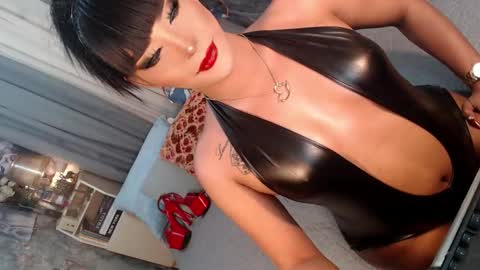 Sierrafina online show from March 5, 6:07 am