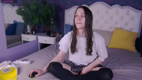 silvermuse online show from April 14, 10:48 pm