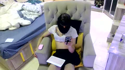 D i f a  Ana Arbeh shemale online show from April 15, 12:54 pm