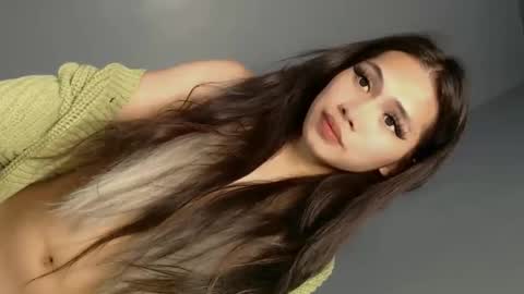 slut4attention online show from April 18, 7:43 am