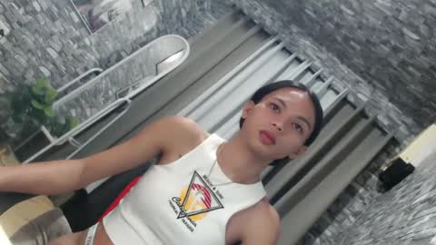 CHIE CHIE online show from February 23, 8:11 pm