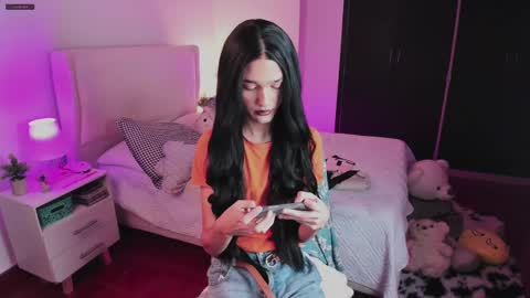 Snapshot of sophiecornett chatting on September 10, 1:59 am    online show from September 10, 1:59 am