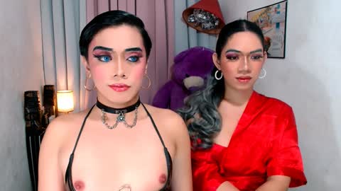 Steffany cummer online show from December 24, 8:44 am