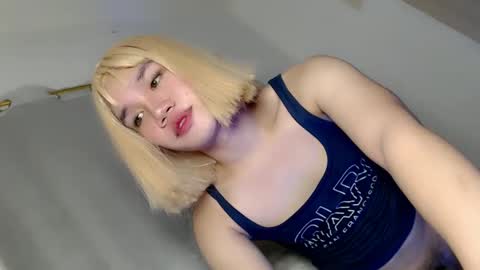 lexie online show from December 3, 3:37 am