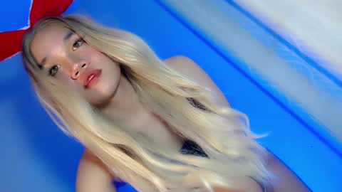 lexie online show from December 14, 3:18 am